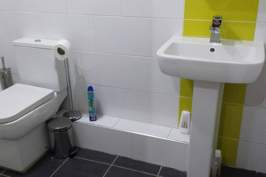 Apartament Mgh Barrowlands B Glasgow Zewnętrze zdjęcie